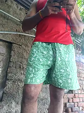 Snapshot of Sunny_cute_love chatting on October 24, 3:03 am Sunny cute love online show from October 24, 3:03 am