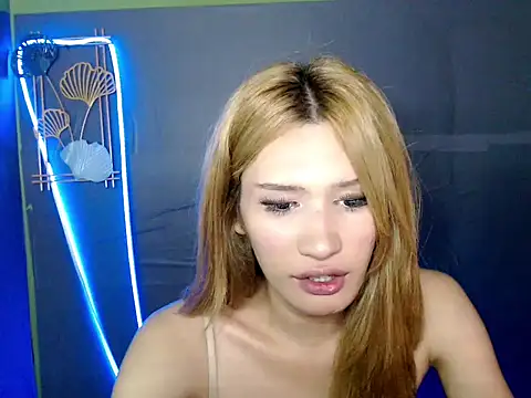 SerenaCortesi online show from September 24, 4:10 pm