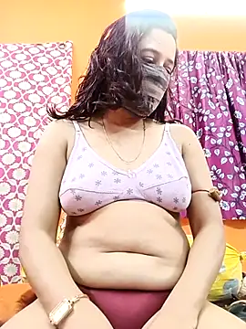 Hotpuja25 online show from April 12, 4:17 am