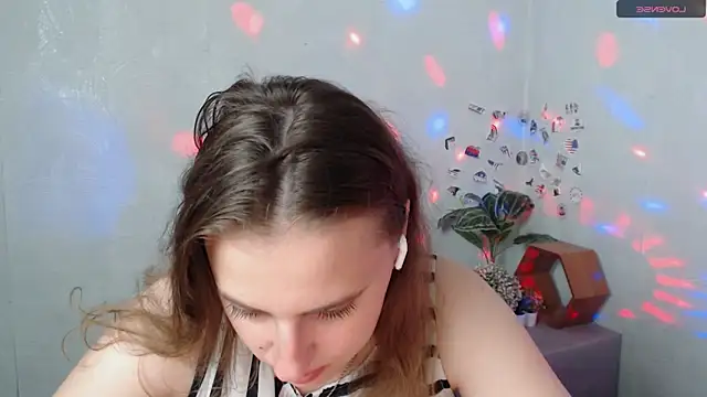 AmandaDimond  online show from June 4, 2:34 pm