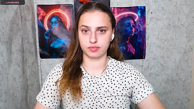 AmandaDimond  online show from June 9, 11:44 am