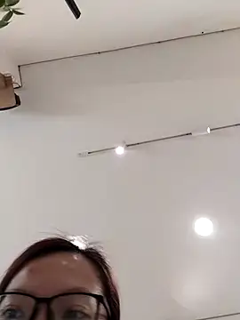 Snapshot of Mint299 chatting on September 15, 7:30 am Mint299 online show from September 15, 7:30 am