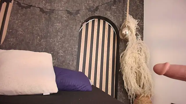 salome-gh online show from January 10, 7:59 pm