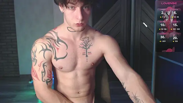 Snapshot of Brendan__Piks chatting on November 26, 7:53 am Brendan Piks online show from November 26, 7:53 am