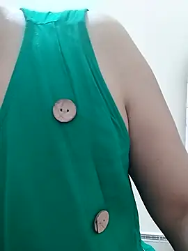 love sexy090 online show from September 12, 12:00 am