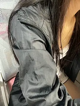 Snapshot of Mina048 chatting on November 30, 6:56 pm Mina048 online show from November 30, 6:56 pm