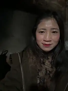 ThiHa003 online show from February 1, 4:00 am