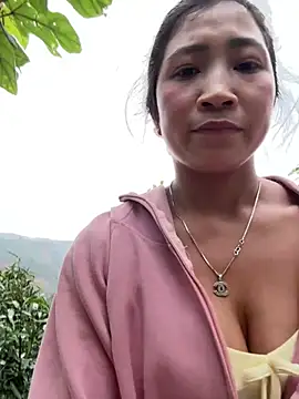 ThiHa003 online show from February 15, 8:35 am