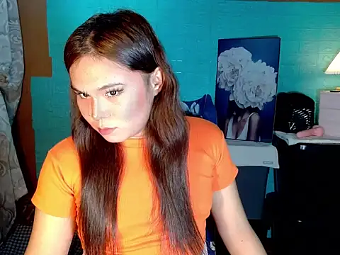 Snapshot of Sasha_Faux09 chatting on October 8, 4:15 pm Sasha Faux09 online show from October 8, 4:15 pm