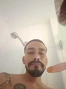 Cnutt310 online show from November 13, 5:28 am