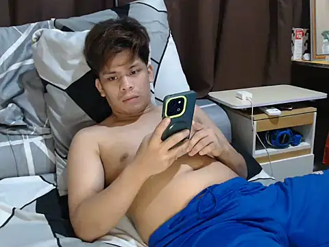 cumwhat me online show from June 10, 7:24 pm