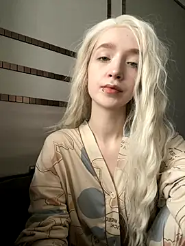 MelissaReis online show from October 25, 11:51 am