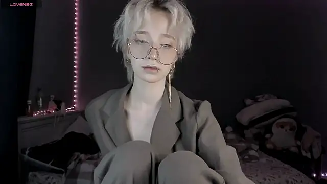 MelissaReis online show from November 9, 2:59 pm