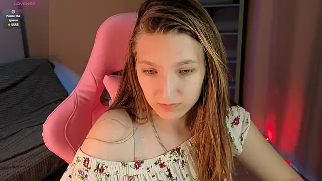 Snapshot of Mia_Myles chatting on September 13, 10:37 am Mia Myles online show from September 13, 10:37 am