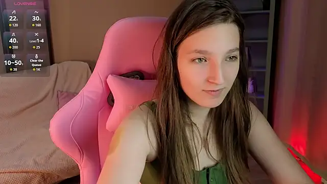 Snapshot of Mia_Myles chatting on September 25, 10:19 am Mia Myles online show from September 25, 10:19 am