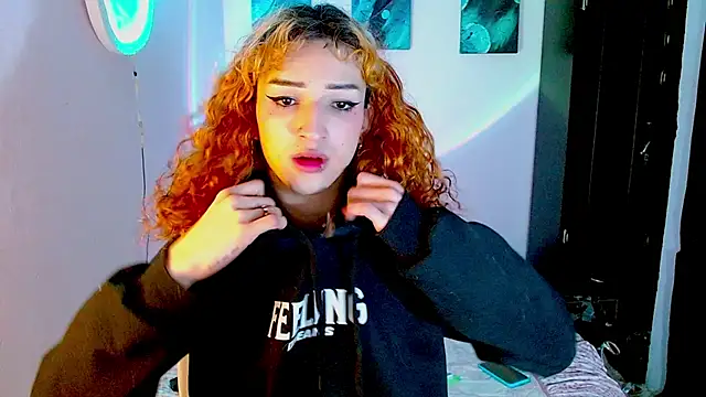 Snapshot of meghan_devil_ chatting on September 24, 1:53 am meghan devil  online show from September 24, 1:53 am