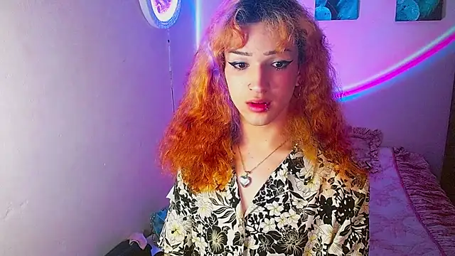 Snapshot of meghan_devil_ chatting on October 9, 4:54 am meghan devil  online show from October 9, 4:54 am
