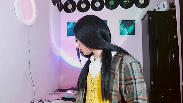 meghan devil  online show from November 22, 12:31 am