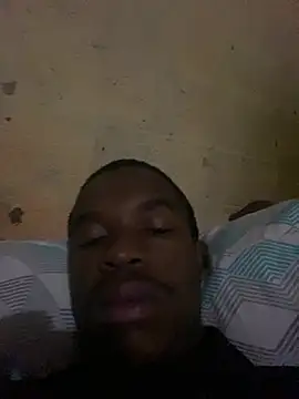 Minathi25410 online show from April 15, 2:40 am