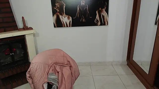 Snapshot of Grace_mature_milf chatting on September 12, 10:26 am Grace mature milf online show from September 12, 10:26 am