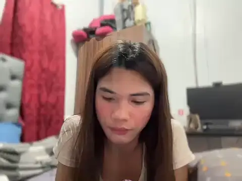 Snapshot of honey_caya chatting on March 16, 6:06 am honey caya online show from March 16, 6:06 am