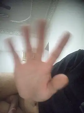 Snapshot of aA737y chatting on October 12, 1:26 am aA737y online show from October 12, 1:26 am