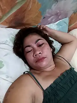 sexybitch 02 online show from April 21, 5:17 pm