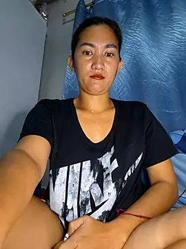 Snapshot of lustlushlady6 chatting on October 5, 5:11 pm lustlushlady6 online show from October 5, 5:11 pm