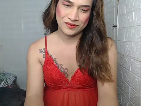 Snapshot of ur_asian_hotcum69 chatting on June 18, 4:13 am ur asian hotcum69 online show from June 18, 4:13 am