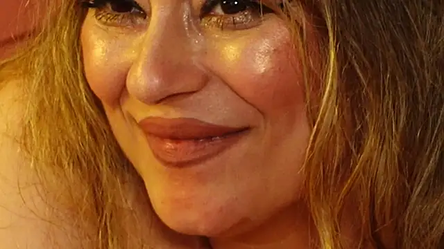 TanyaJade888 online show from April 21, 2:51 am