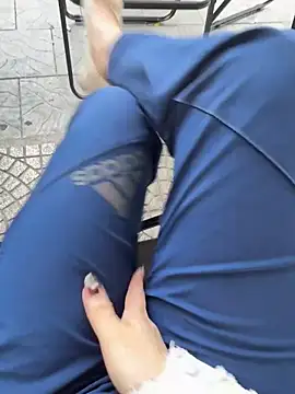 Meii-meyy online show from April 22, 5:43 am