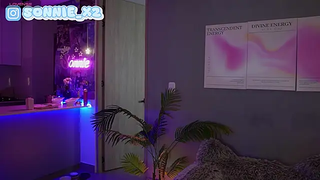 Sonnie mami online show from January 19, 1:37 pm