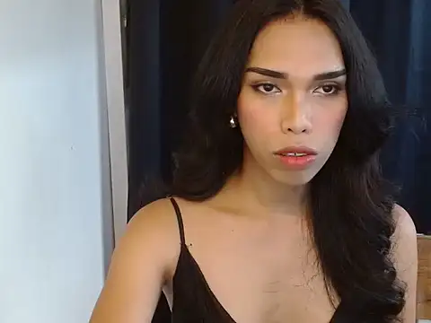 angelaxmonroe online show from May 6, 6:19 am