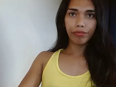 angelaxmonroe online show from May 10, 12:05 am