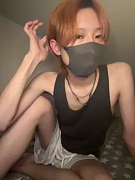 Snapshot of gaku_kata chatting on September 30, 12:10 pm gaku kata online show from September 30, 12:10 pm