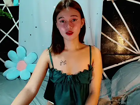 urgirl mikah online show from September 28, 10:37 pm