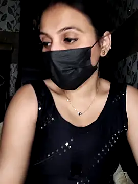 Snapshot of Horny_Shalu chatting on October 24, 5:31 pm Horny Shalu online show from October 24, 5:31 pm