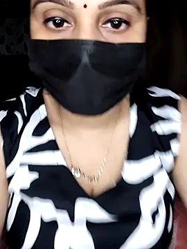 Horny Shalu online show from March 10, 7:02 am