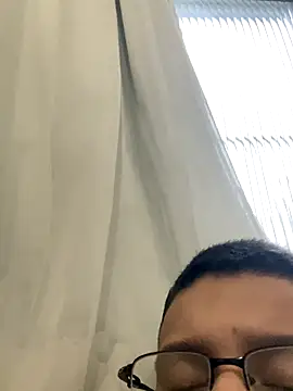 safadezanunes2 online show from October 10, 8:30 pm