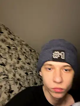 gornits online show from January 8, 6:32 pm