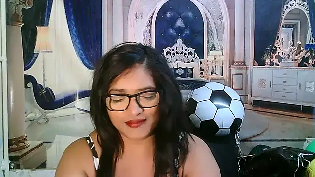 Snapshot of IndiaBlackPanther chatting on July 19, 5:49 pm IndiaBlackPanther online show from July 19, 5:49 pm