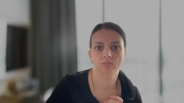 Snapshot of Sladosttss chatting on November 20, 9:53 am Sladosttss online show from November 20, 9:53 am