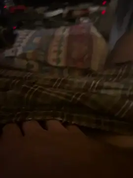 Snapshot of thepenisher777 chatting on September 18, 6:04 am thepenisher777 online show from September 18, 6:04 am