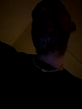 Snapshot of thepenisher777 chatting on September 19, 3:52 am thepenisher777 online show from September 19, 3:52 am