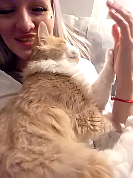 Snapshot of KateMonroe chatting on December 15, 2:16 am KateMonroe online show from December 15, 2:16 am