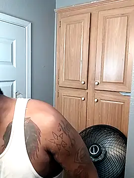 EbonyKing69 online show from November 20, 10:37 am