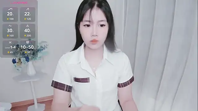 Snapshot of -Rose-Lucky- chatting on October 7, 1:25 am -Rose-Lucky- online show from October 7, 1:25 am