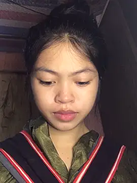 Thy00   online show from October 14, 9:32 am