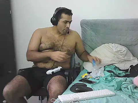 morenocabro10 online show from April 22, 5:10 am