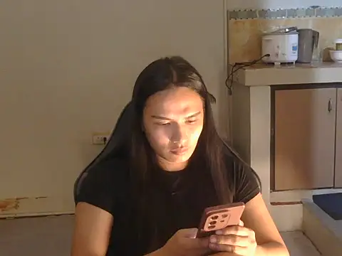 Snapshot of tsprettyslut69 chatting on July 14, 10:21 am tsprettyslut69 online show from July 14, 10:21 am